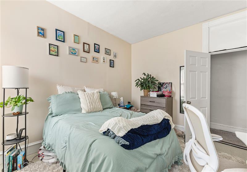 apartment picture