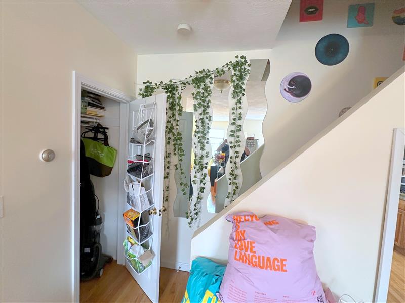 apartment picture