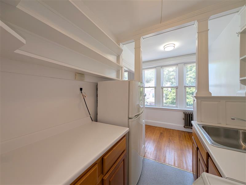 apartment picture