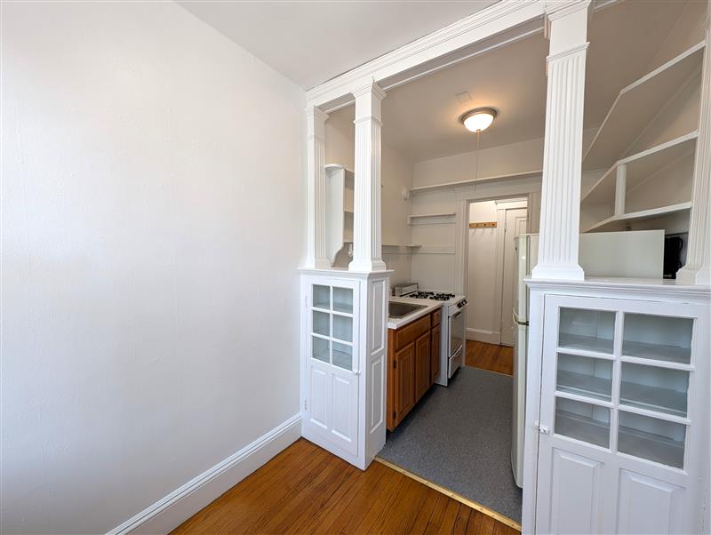 apartment picture