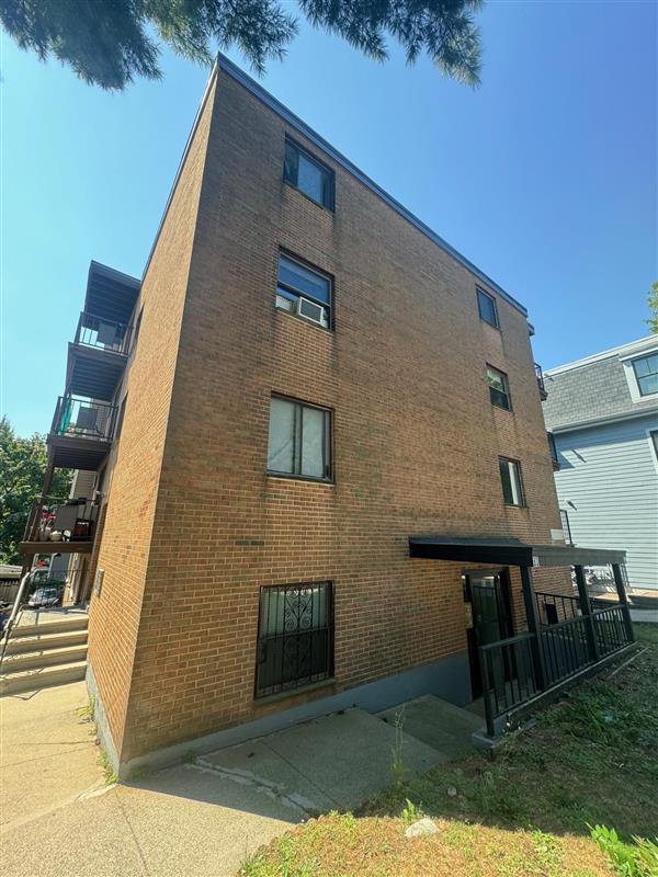 apartment picture