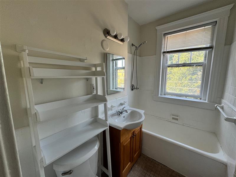 apartment picture