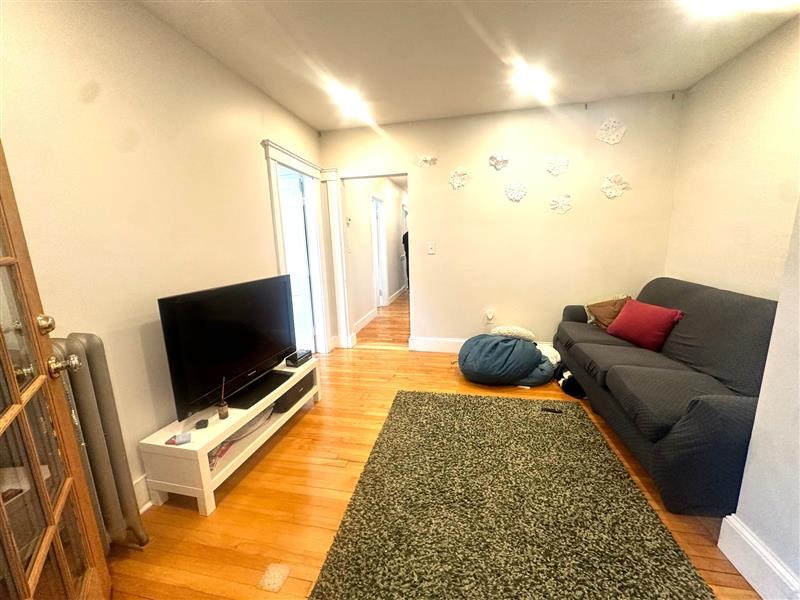 apartment picture
