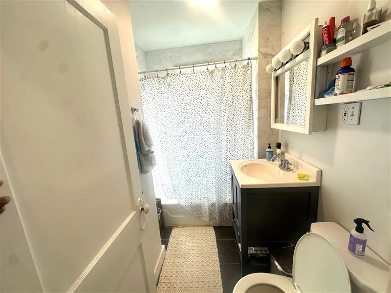 apartment picture
