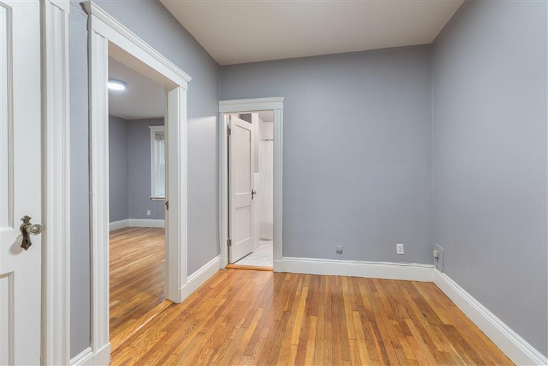 apartment picture