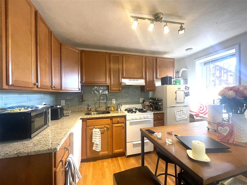 apartment picture