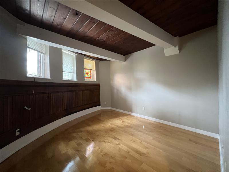 apartment picture