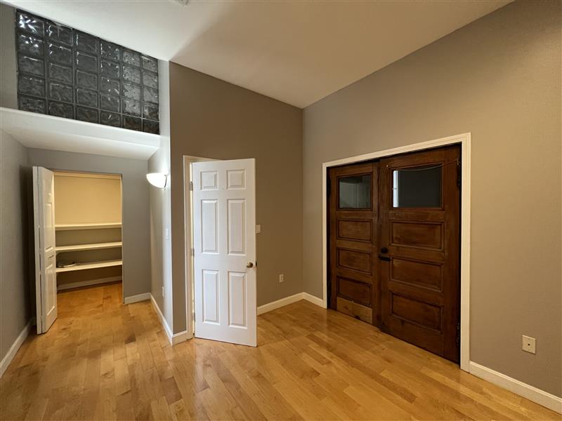 apartment picture