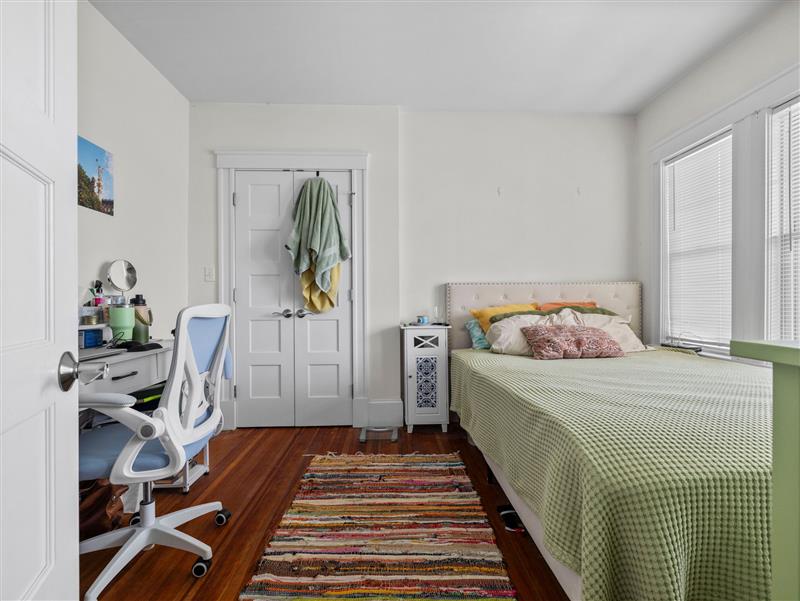 apartment picture