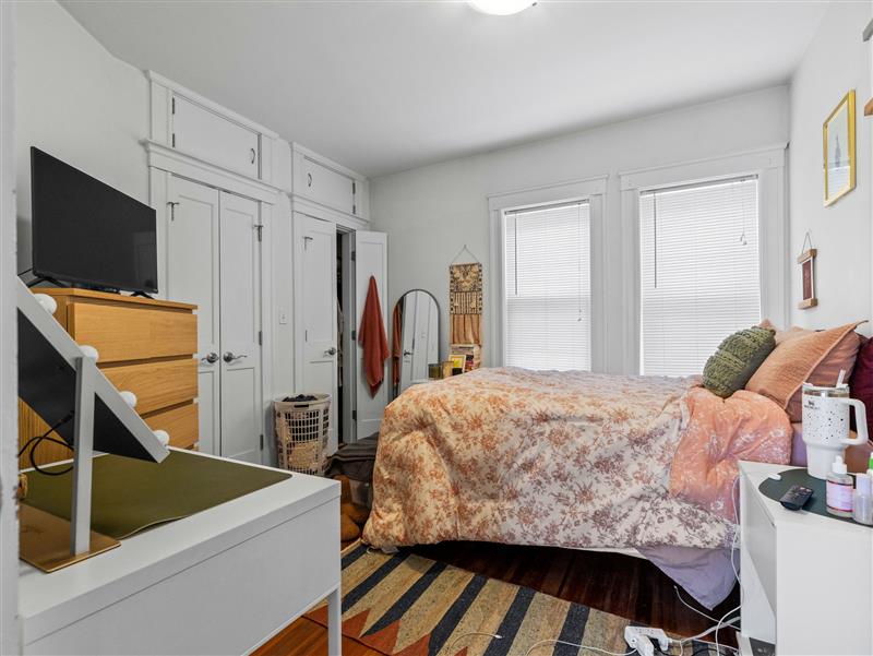apartment picture