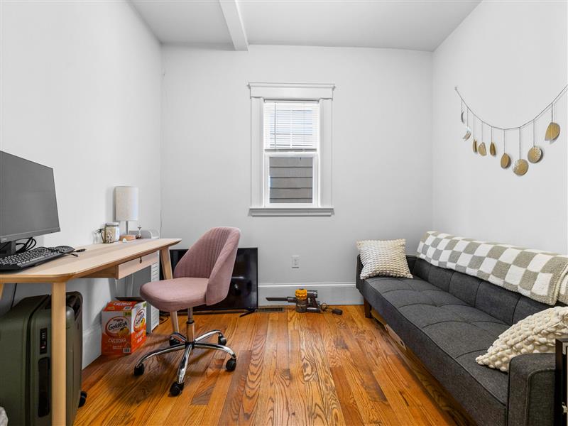 apartment picture