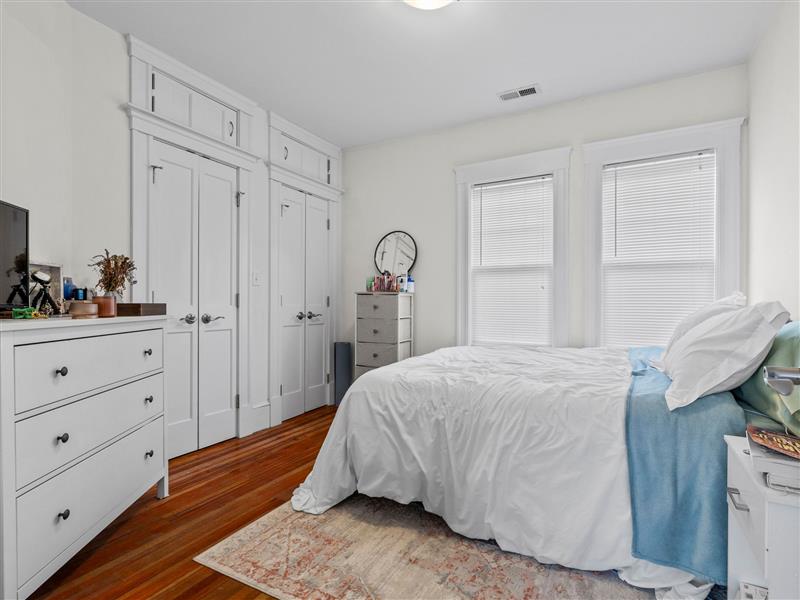 apartment picture