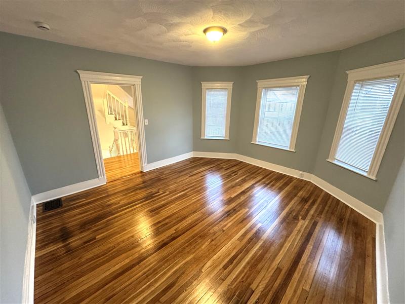 apartment picture