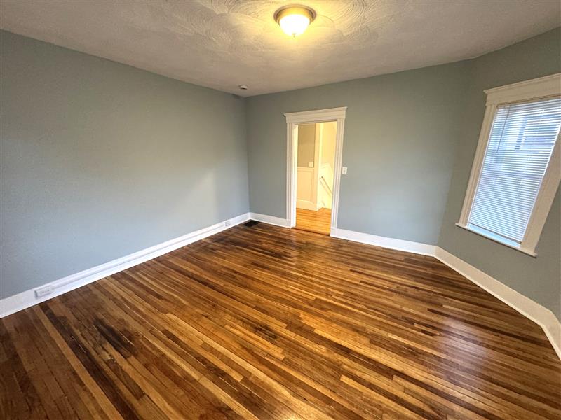 apartment picture