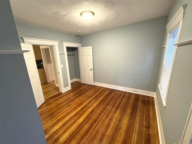 apartment picture