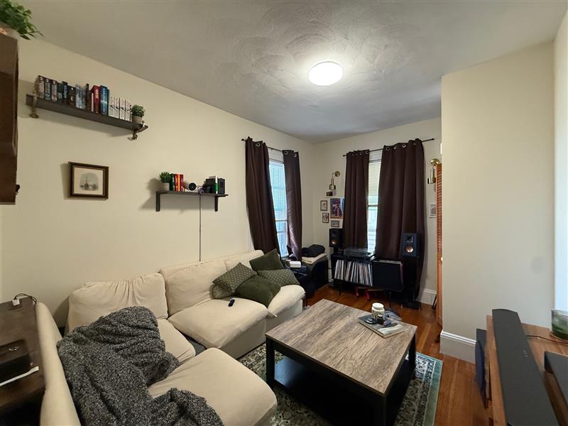 apartment picture