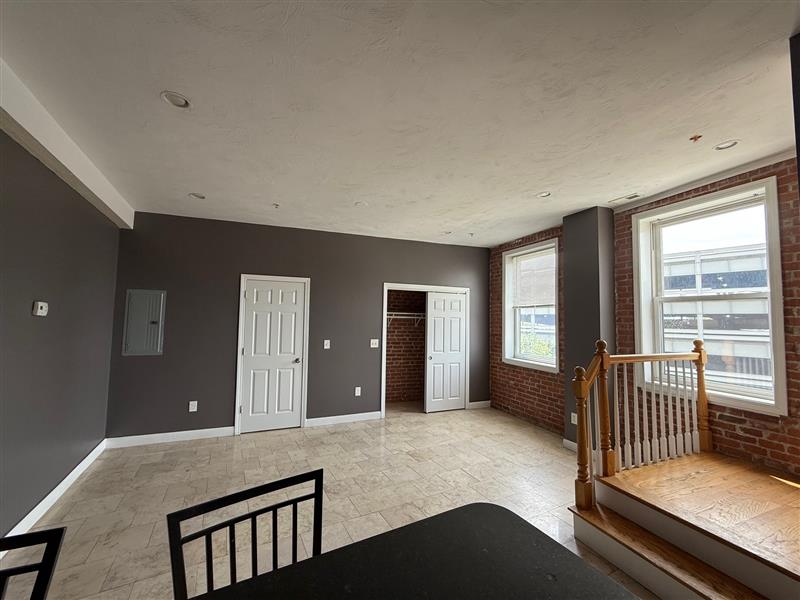 apartment picture
