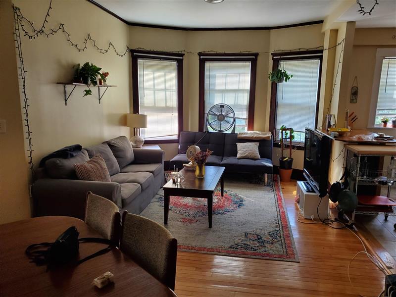 apartment picture