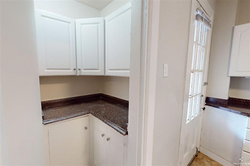 apartment picture