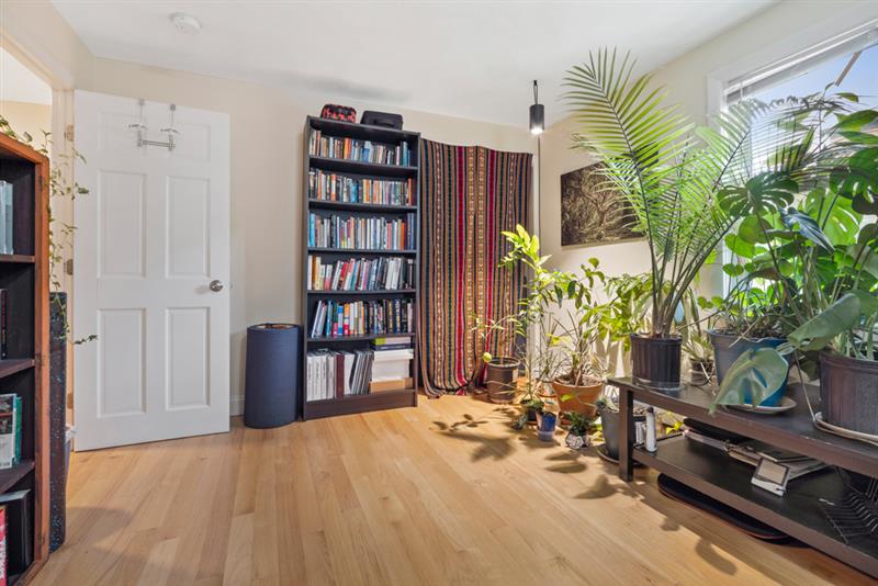 apartment picture