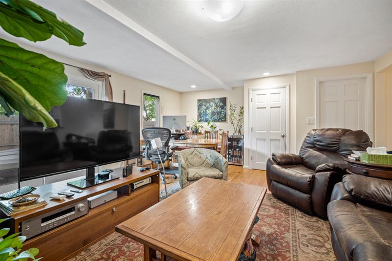 apartment picture
