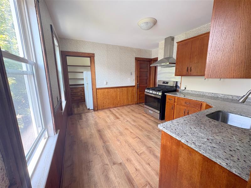 apartment picture