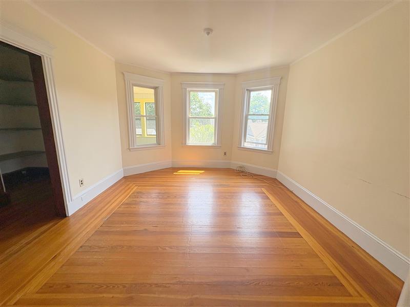 apartment picture