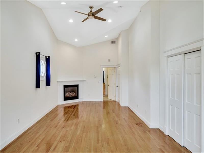 apartment picture