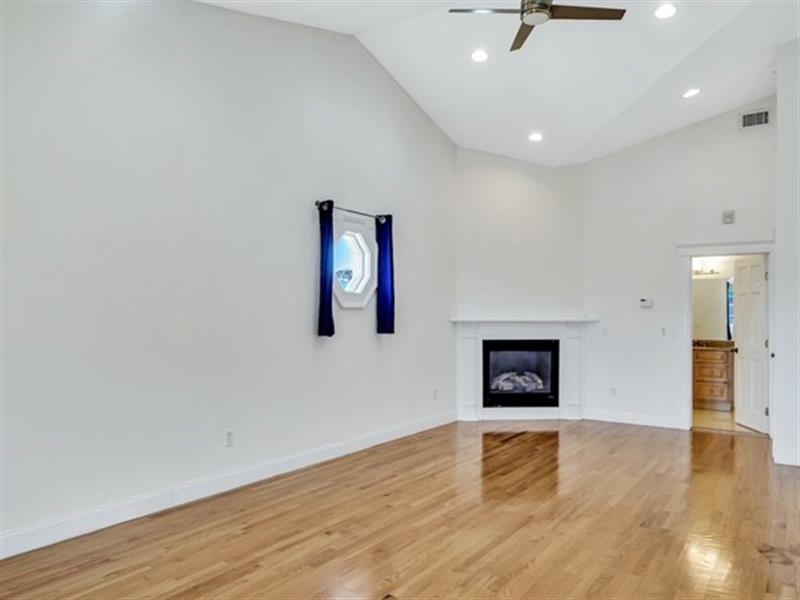 apartment picture