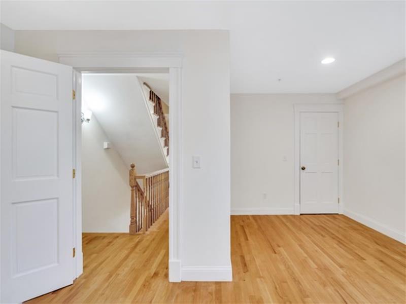 apartment picture