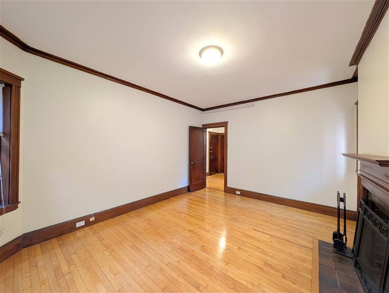 apartment picture