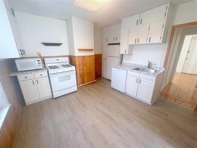 apartment picture