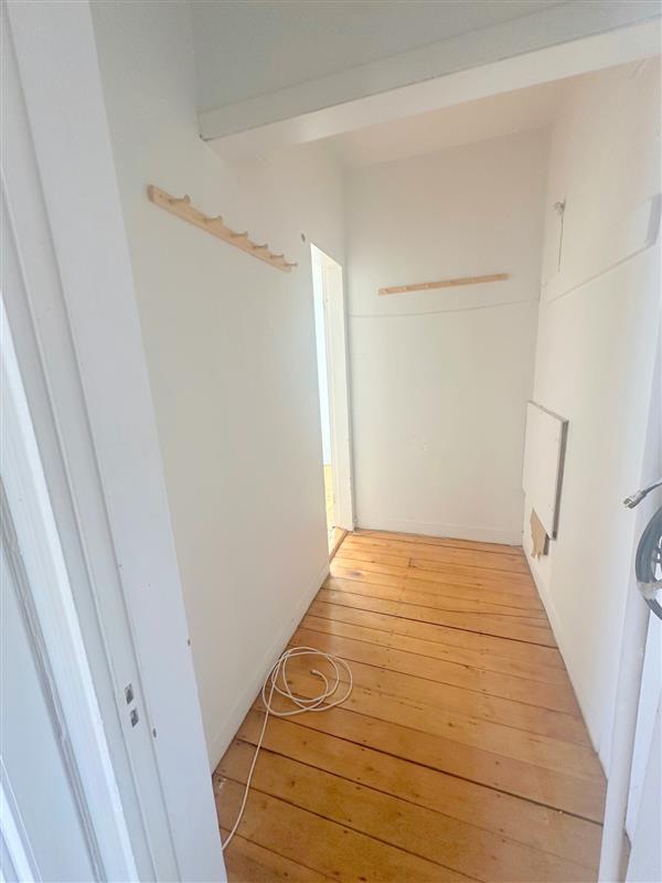 apartment picture