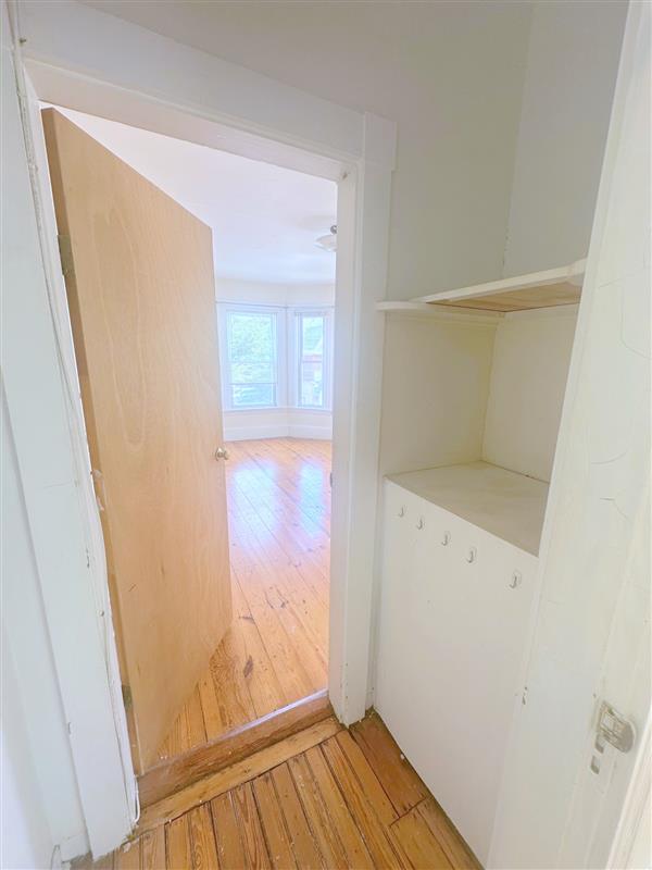 apartment picture