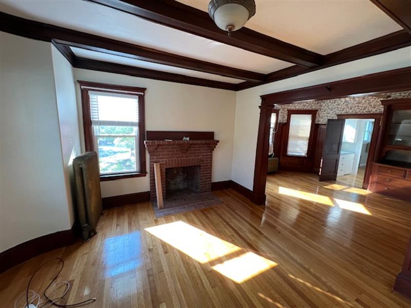 apartment picture