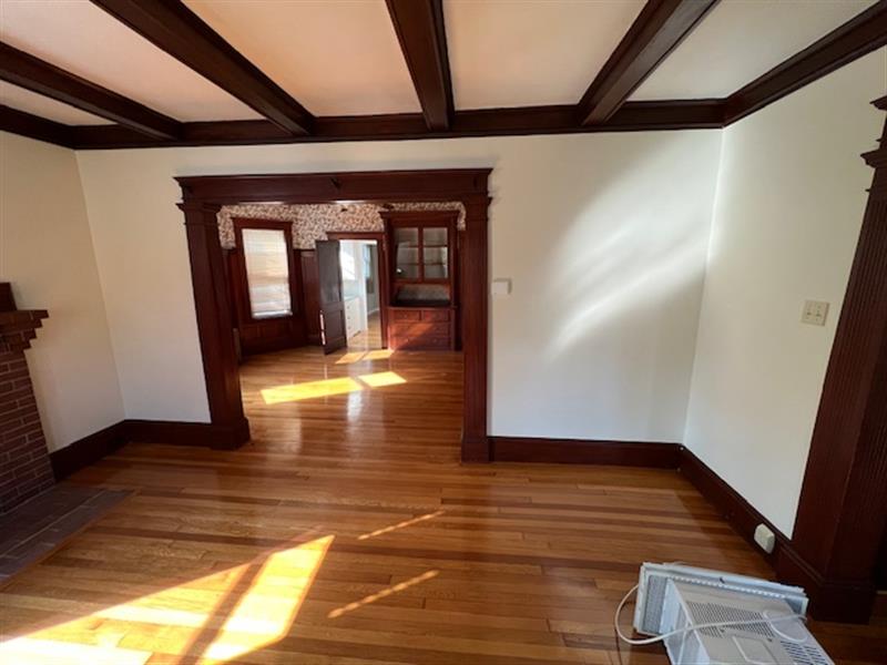 apartment picture