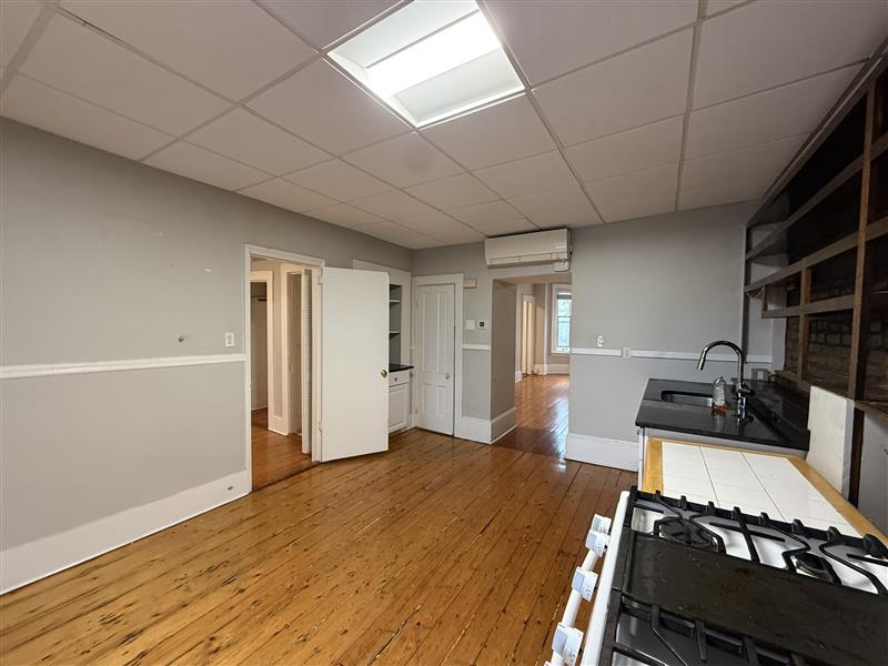 apartment picture