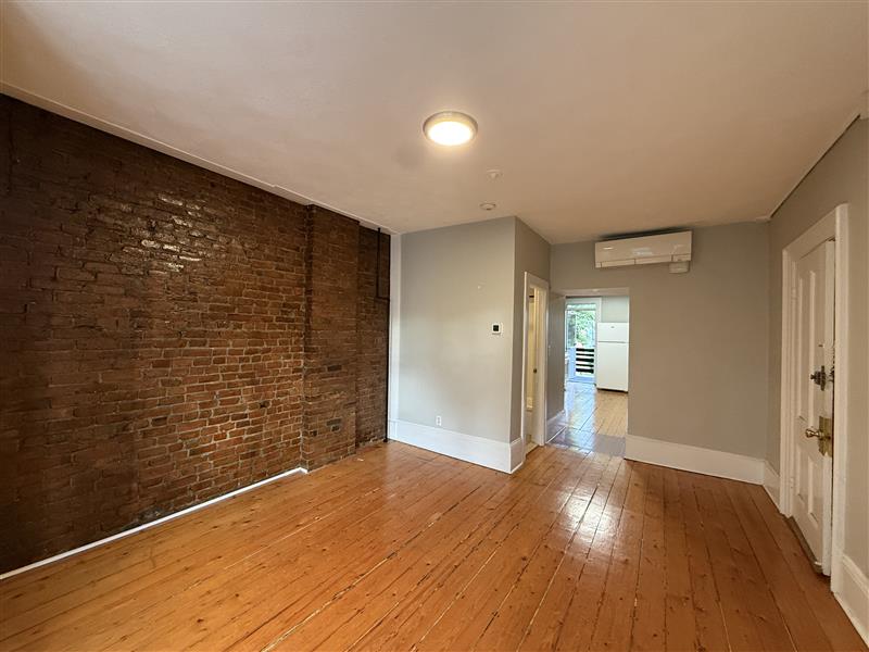 apartment picture