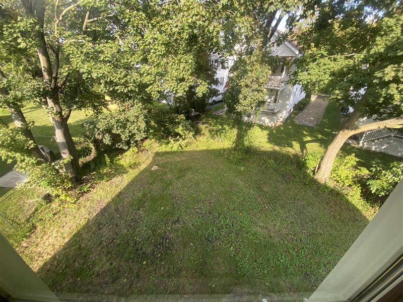 apartment picture