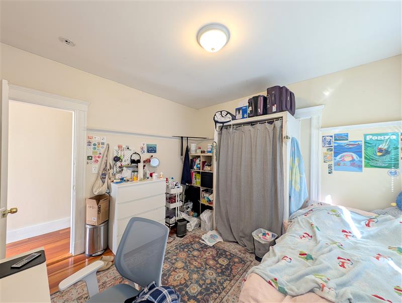 apartment picture
