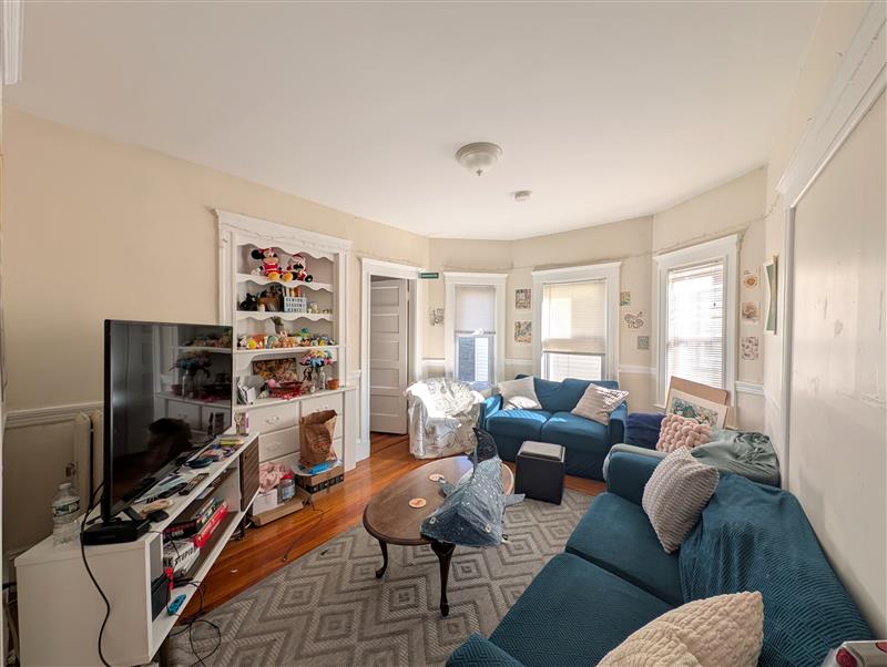 apartment picture