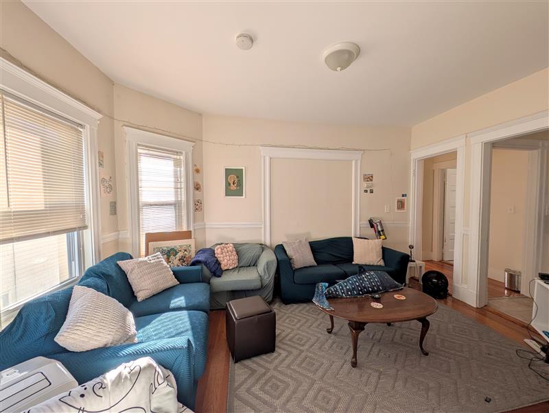 apartment picture