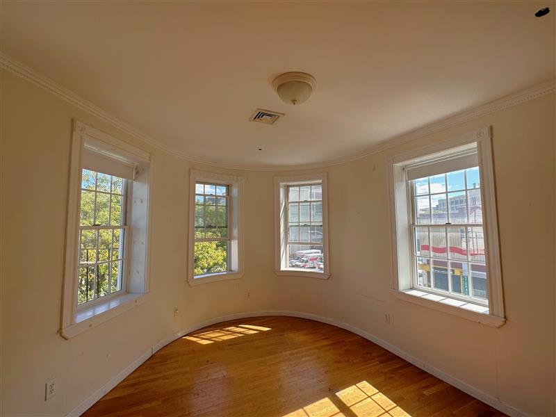 apartment picture