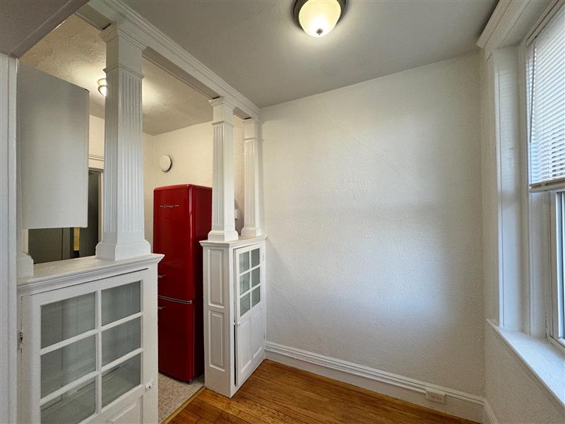 apartment picture