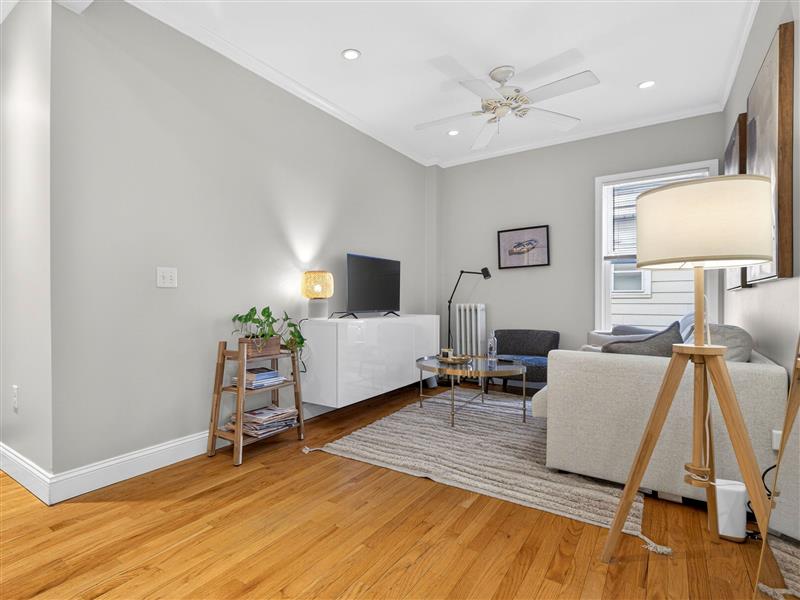 apartment picture