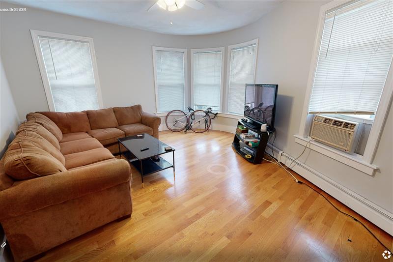 apartment picture