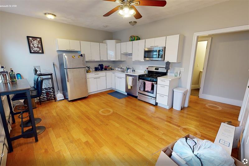apartment picture