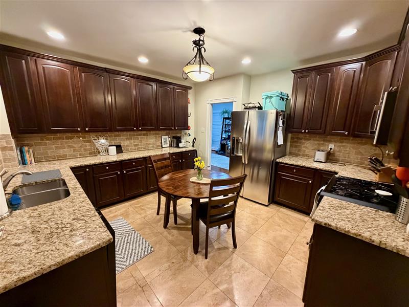 apartment picture