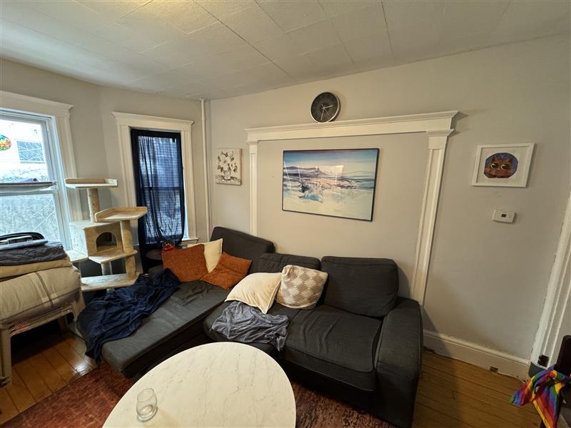 apartment picture