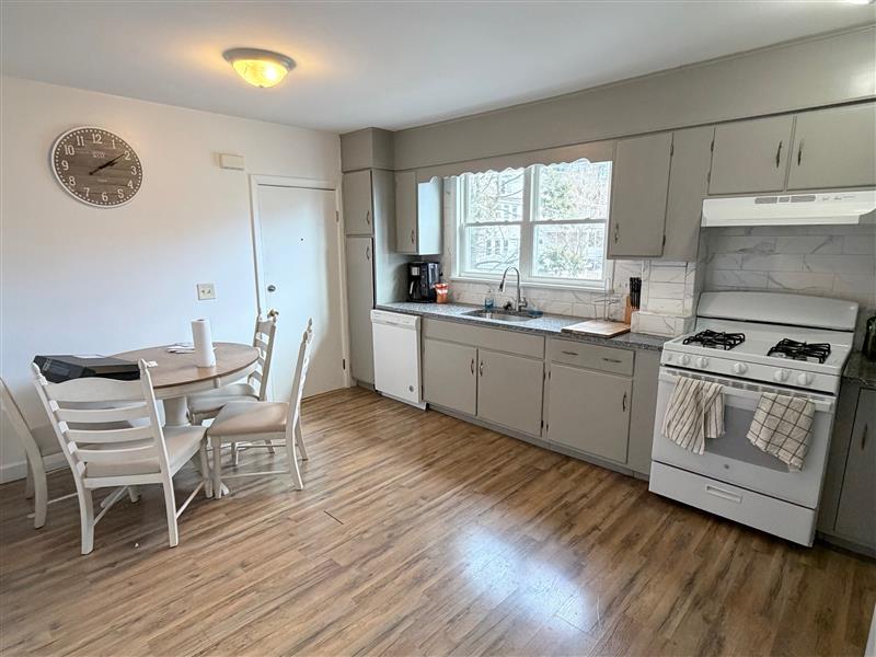 apartment picture
